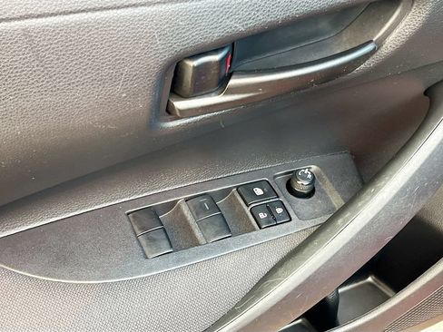 Used 2024 Toyota Corolla LE FWD image 17