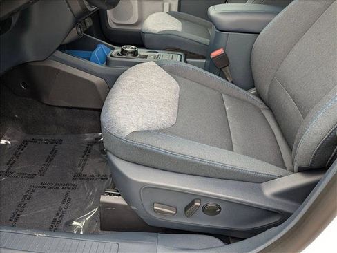 New 2025 Ford Maverick XLT w/ XLT Luxury Package image 4