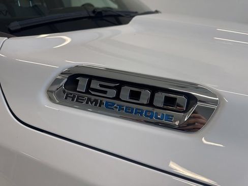 Used 2021 RAM 1500 Big Horn AWD/4WD image 11