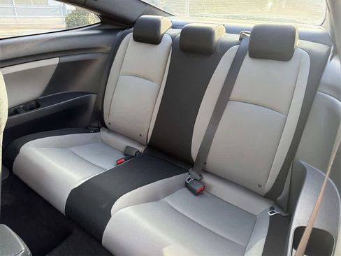 Used 2017 Honda Civic LX-P image 25