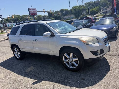 Used 2008 Saturn Outlook XR w/ Premium Trim Package FWD image 5