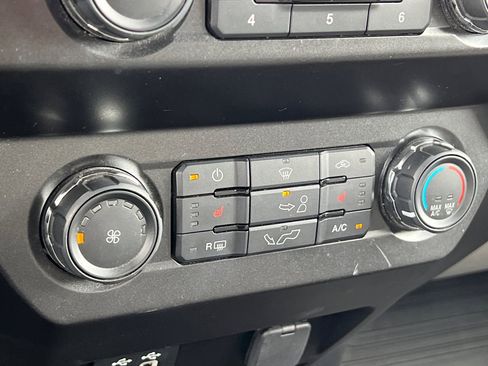 Used 2019 Ford F150 XLT w/ Equipment Group 302A Luxury image 20