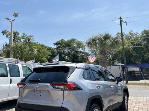 Used 2023 Toyota RAV4 LE image 3