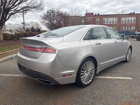 Used 2017 Lincoln MKZ Reserve w/ Climate Package image 9