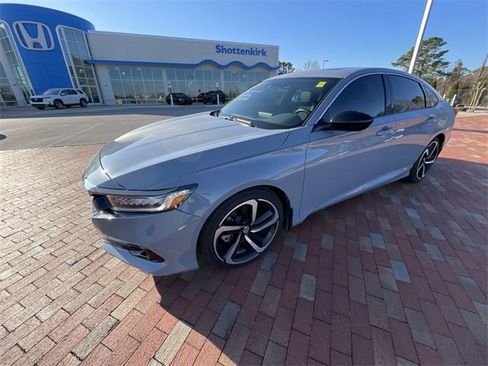 Certified 2022 Honda Accord Sport image 18