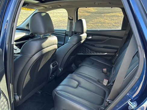 Used 2022 Hyundai Santa Fe SEL w/ Convenience + Premium Package image 9