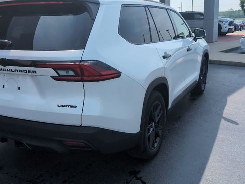 Used 2026 Toyota Grand Highlander AWD Hybrid image 4