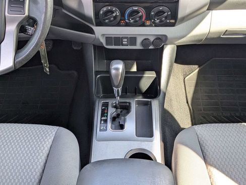Used 2013 Toyota Tacoma PreRunner w/ SR5 Pkg RWD image 17
