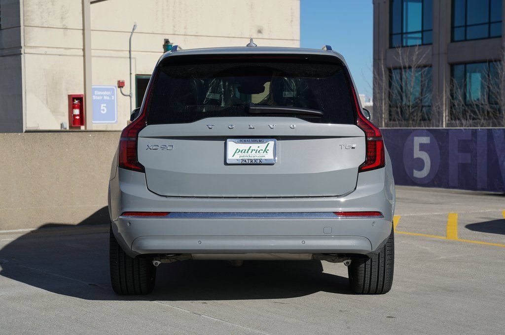 Used 2026 Volvo XC90 T8 Plus w/ Protection Package Premier AWD/4WD image 5