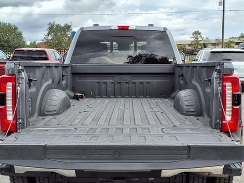 Used 2023 Ford F450 Lariat w/ Lariat Ultimate Package image 19