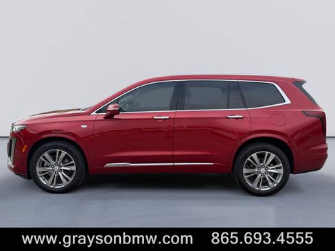 Used 2024 Cadillac XT6 Premium Luxury w/ Technology Package FWD image 6