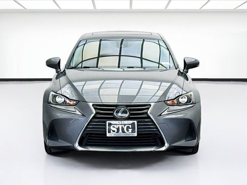 Used 2019 Lexus IS 300 w/ Accessory Package RWD image 2