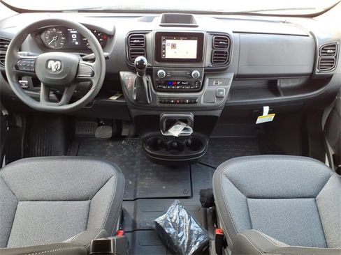 Used 2024 RAM ProMaster 2500 image 12