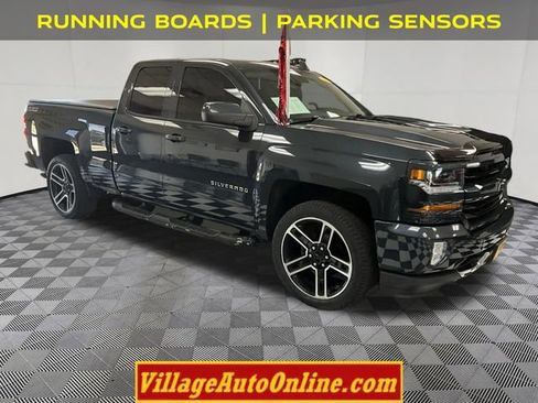 Used 2017 Chevrolet Silverado 1500 LT w/ LPO, Black Pack AWD/4WD image 5