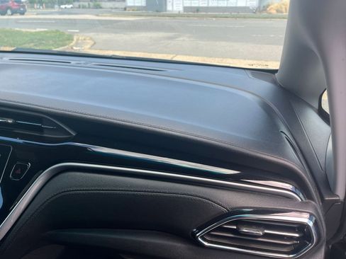 Used 2023 Chevrolet Bolt LT w/ Driver Confidence Package FWD image 37