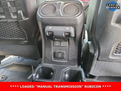 Used 2021 Jeep Gladiator Rubicon w/ Cold Weather Group image 22