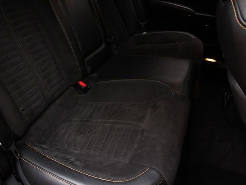 Used 2018 Dodge Charger R/T image 32