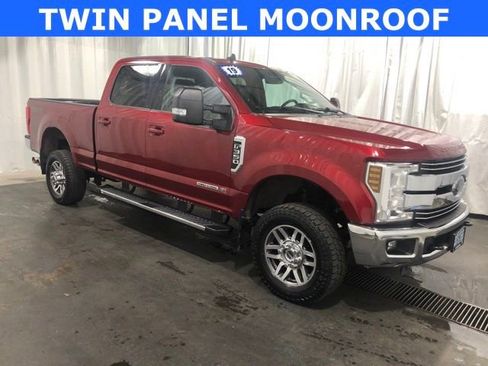 Used 2019 Ford F350 Lariat w/ Camper Package image 2