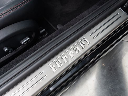 Used 2017 Ferrari California T RWD image 55