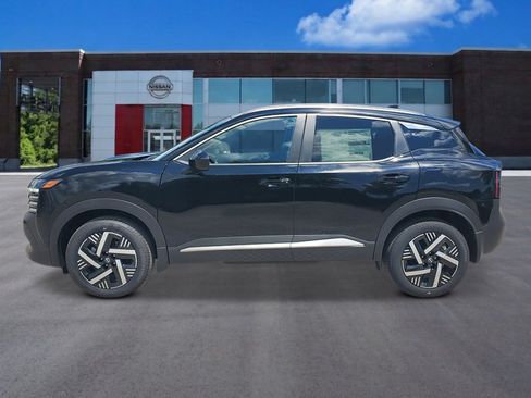 New 2026 Nissan Kicks SV w/ SV Premium Package FWD image 9