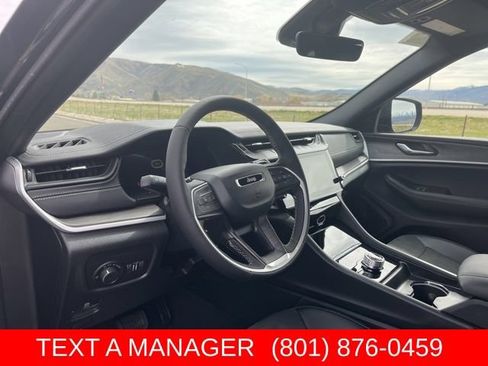 New 2026 Jeep Grand Cherokee Altitude AWD/4WD image 12
