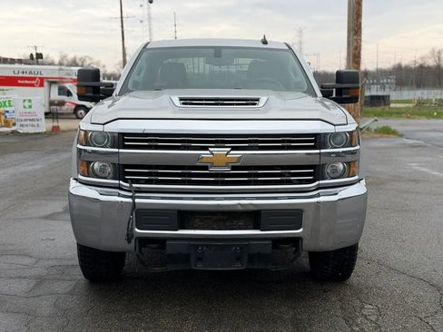 Used 2017 Chevrolet Silverado 3500 LT image 2