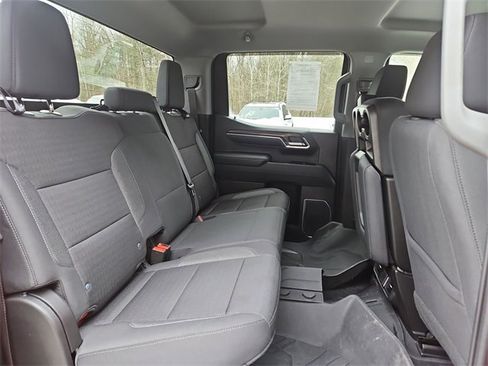 Used 2023 Chevrolet Silverado 1500 LT image 26