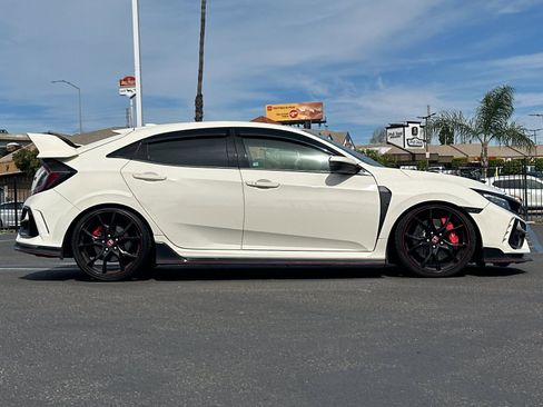 Used 2020 Honda Civic Type R image 6