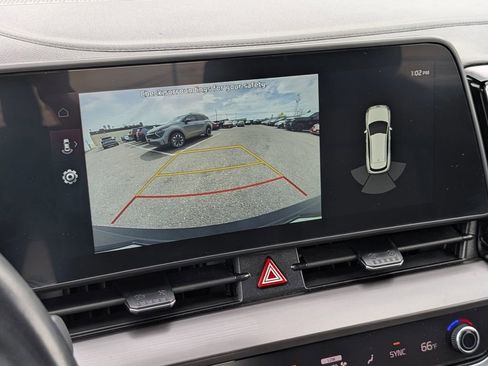 Certified 2024 Kia Sportage EX image 28