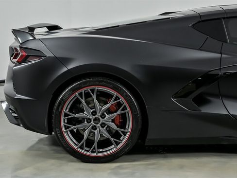 Used 2023 Chevrolet Corvette Stingray Premium Cpe w/ Z51 Performance Package RWD image 13