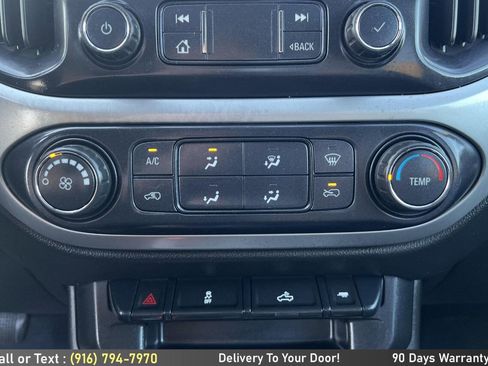 Used 2020 Chevrolet Colorado LT AWD/4WD image 24