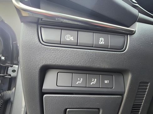 Used 2025 MAZDA MAZDA3 s image 18