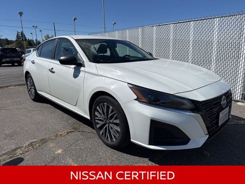 Certified 2025 Nissan Altima 2.5 SV FWD image 4