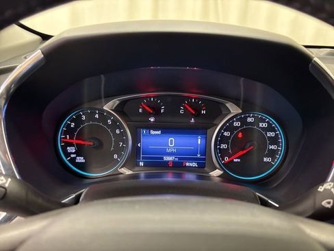 Used 2021 Chevrolet Equinox LT image 25