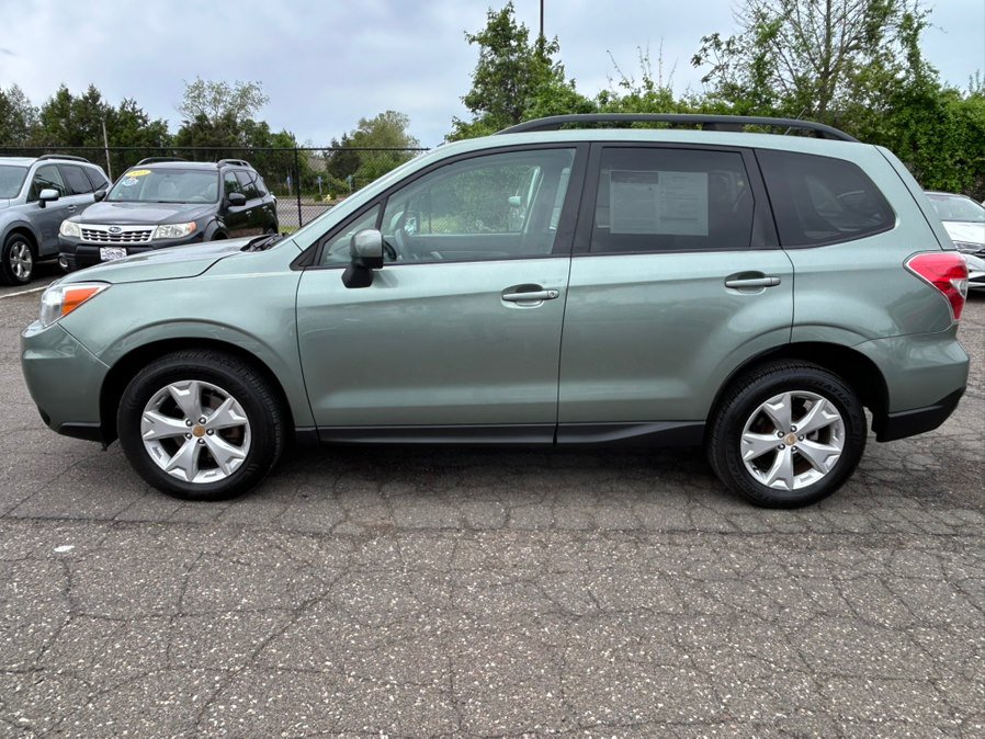 Used 2015 Subaru Forester 2.5i Premium w/ All-Weather Package AWD/4WD image 8