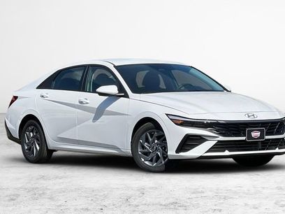 New 2026 Hyundai Elantra Hybrid