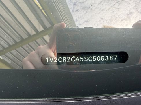 Used 2025 Volkswagen Atlas Peak Edition SE image 45