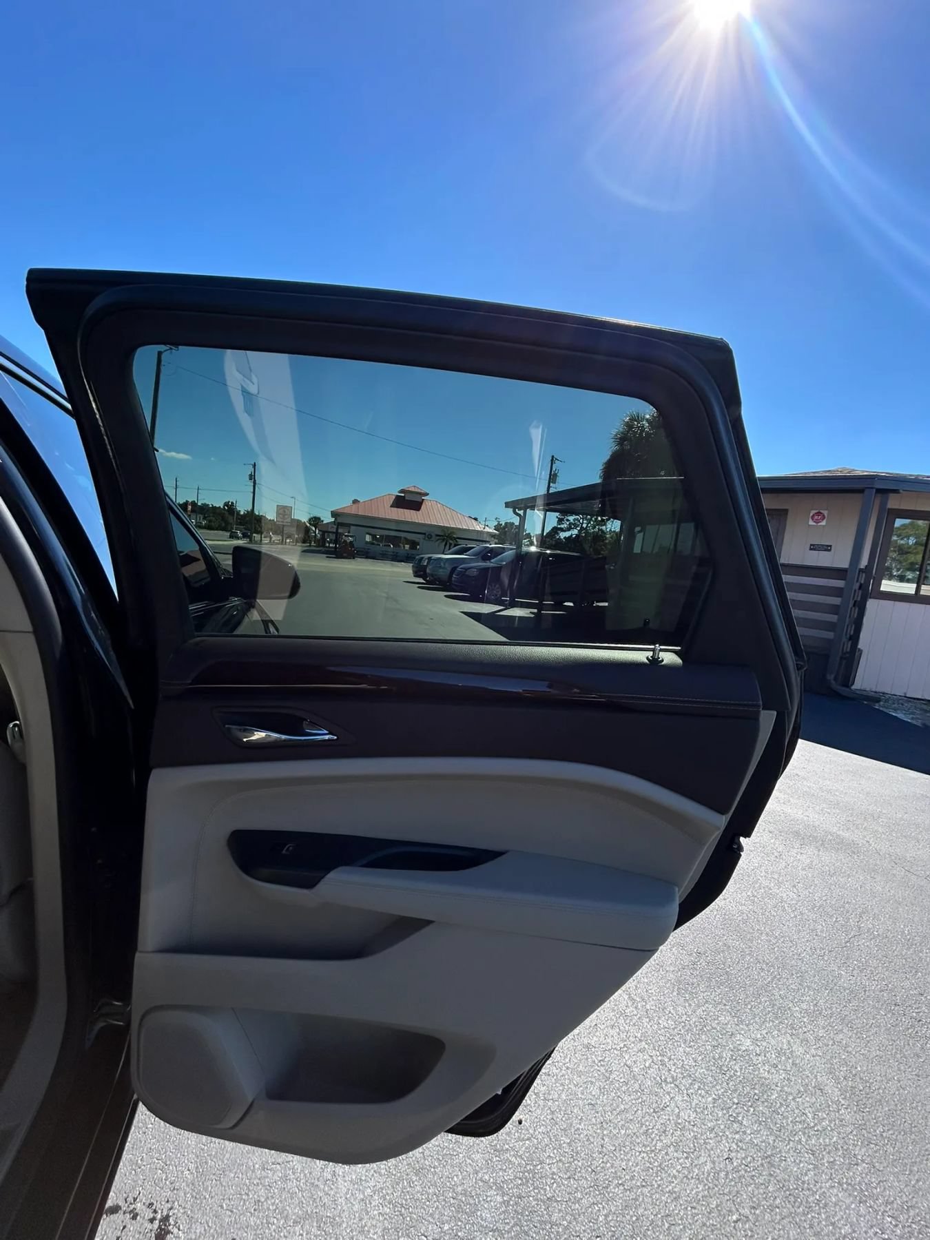 Used 2015 Cadillac SRX Performance w/ Driver Awareness Package FWD image 15
