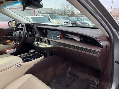 Used 2018 Lexus LS 500 AWD image 18