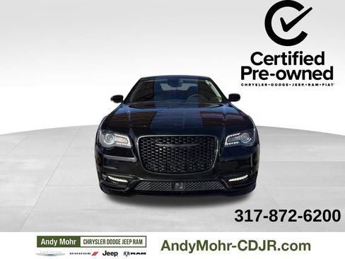 Certified 2023 Chrysler 300 Touring L w/ Popular Equipment Group image 2