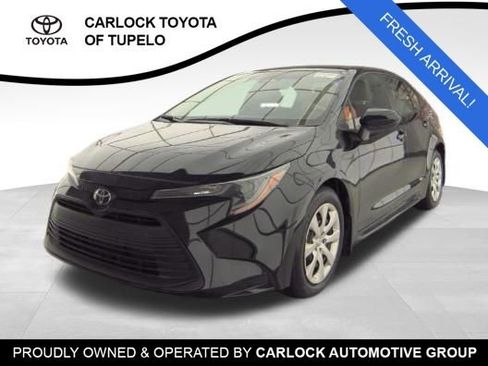 Used 2026 Toyota Corolla LE FWD image 1