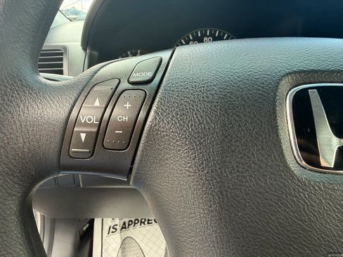 Used 2004 Honda Accord EX image 20