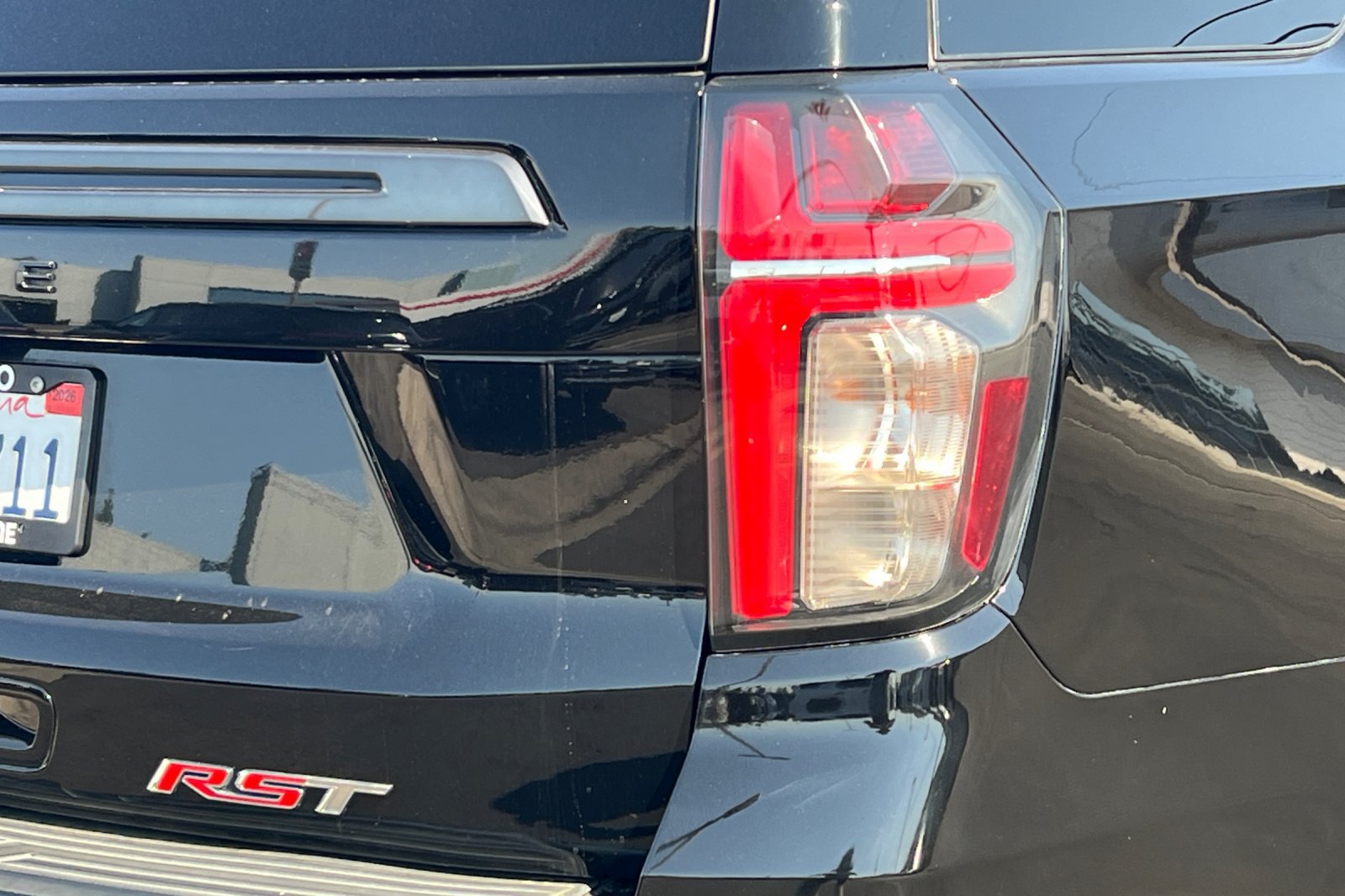 Used 2022 Chevrolet Tahoe RST w/ Sport Performance Package AWD/4WD image 28