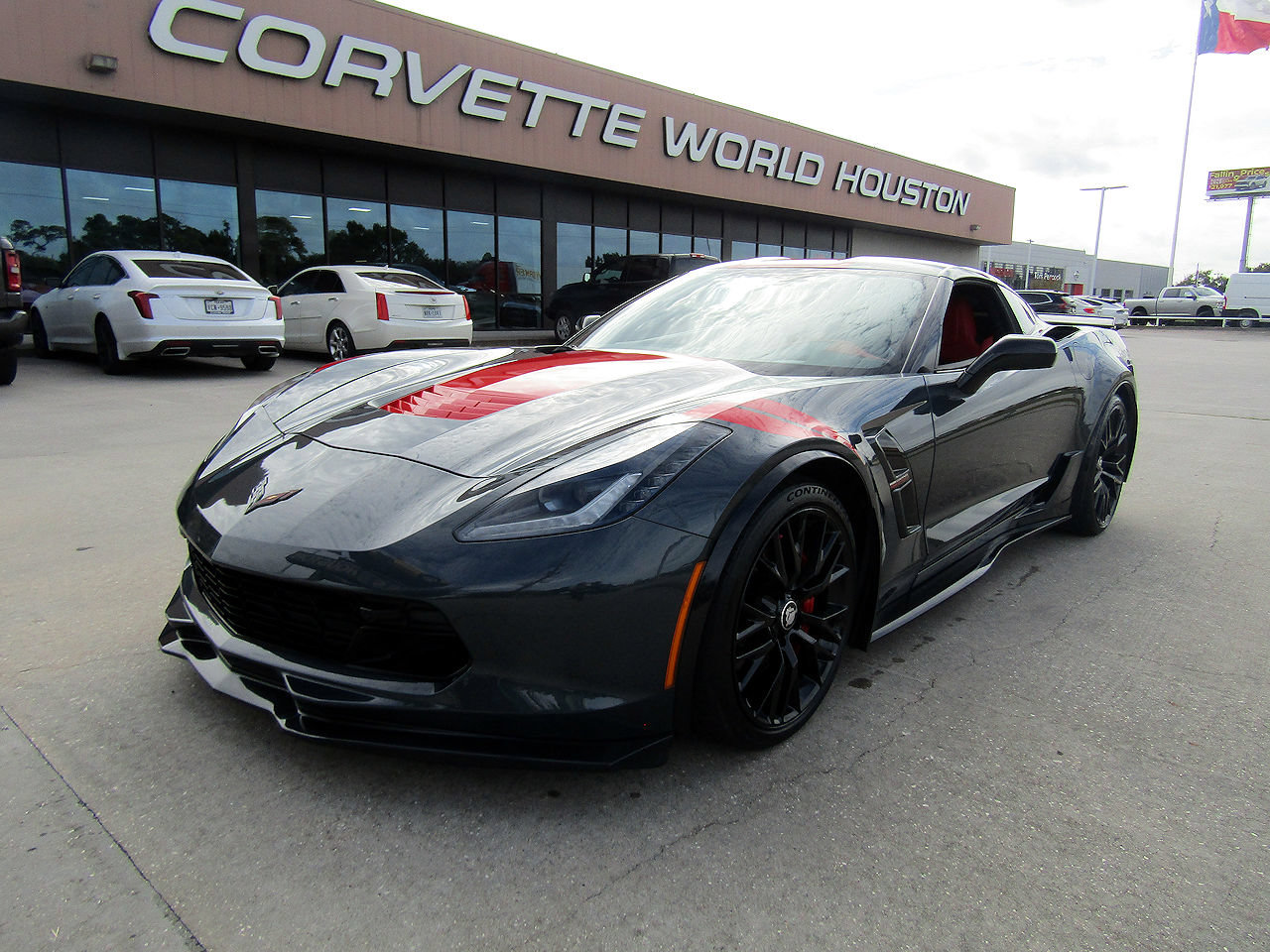 Used 2019 Chevrolet Corvette Grand Sport RWD image 1