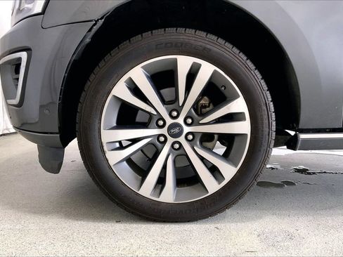 Used 2021 Ford Expedition Max Platinum RWD image 6