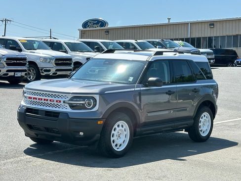 New 2026 Ford Bronco Sport Heritage w/ Convenience Package AWD/4WD image 2