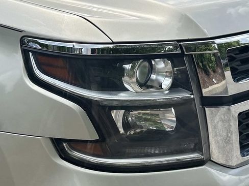 Used 2017 Chevrolet Tahoe LS RWD image 11