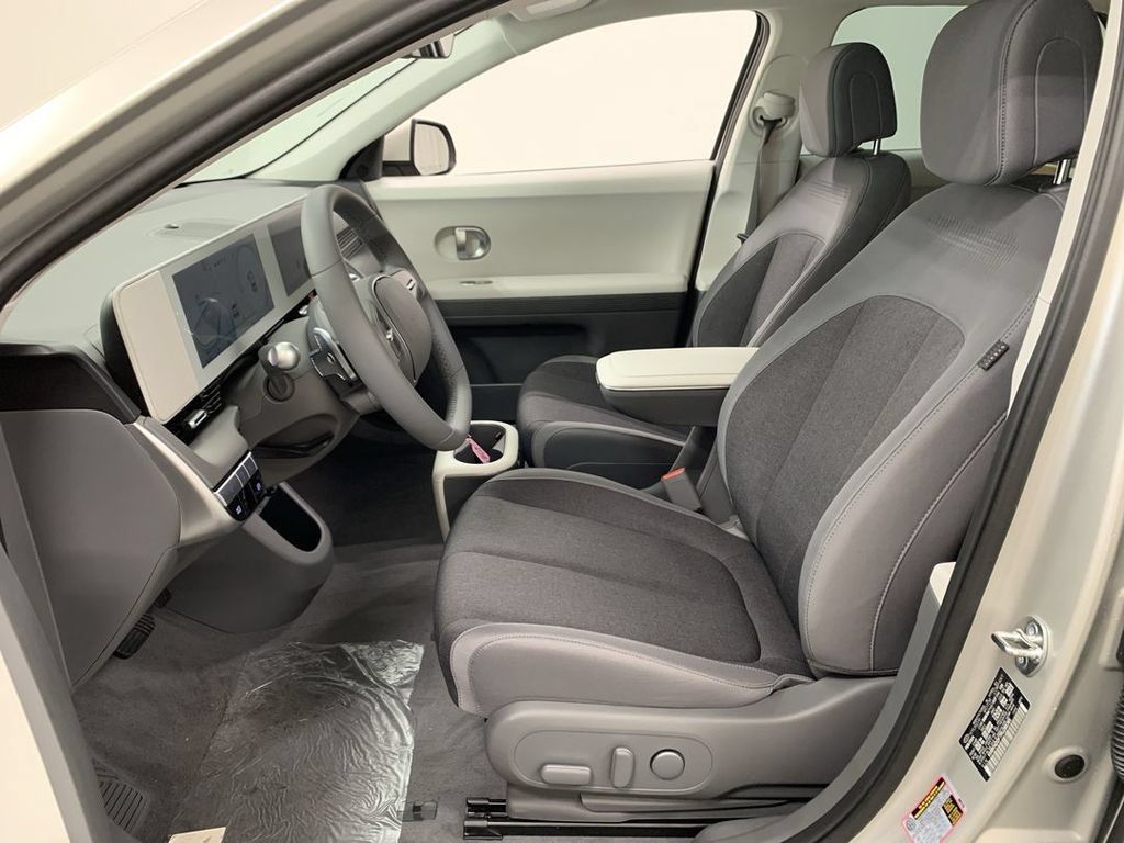 Used 2024 Hyundai Ioniq 5 SEL AWD/4WD image 9