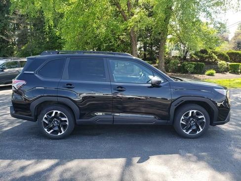 Used 2026 Subaru Forester Limited AWD/4WD image 2