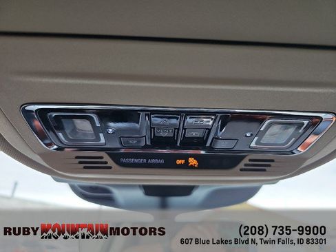 Used 2024 Lincoln Aviator Reserve AWD/4WD image 24